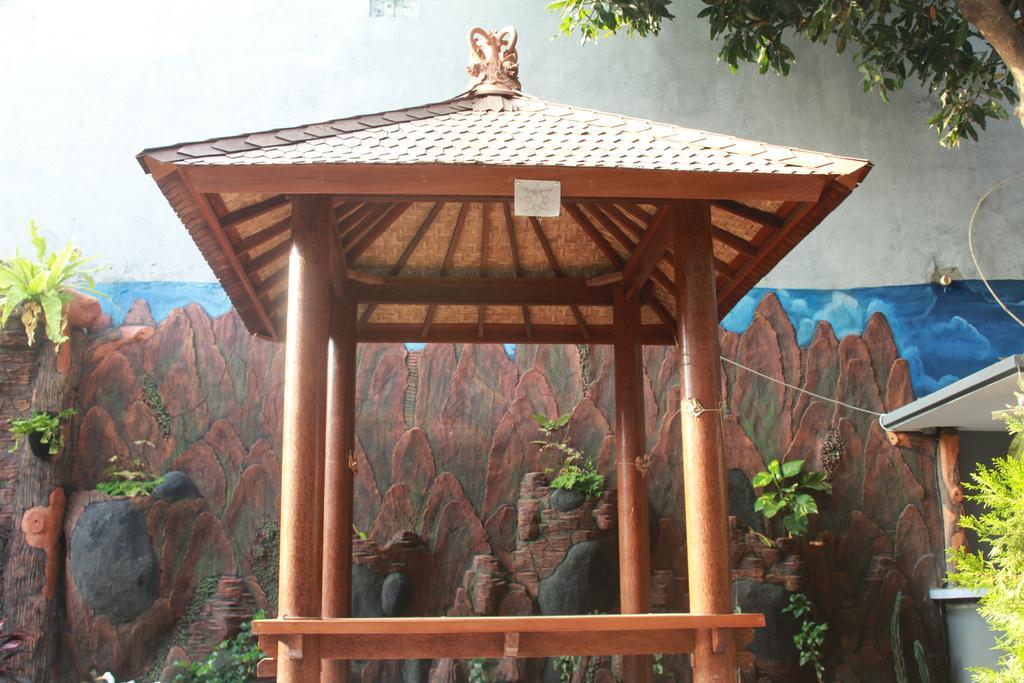 Jenny Bunker Homestay Kuta Lombok Buitenkant foto