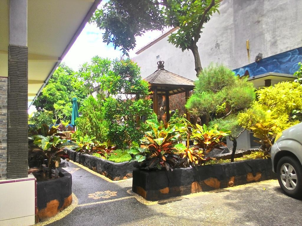 Jenny Bunker Homestay Kuta Lombok Buitenkant foto