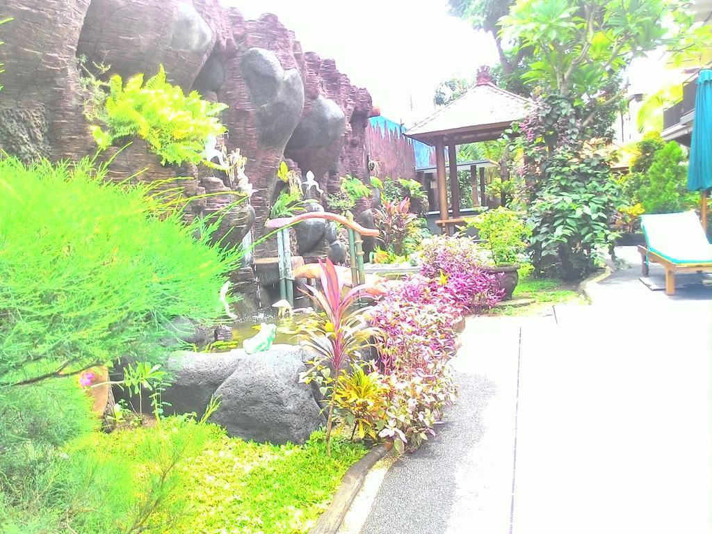 Jenny Bunker Homestay Kuta Lombok Buitenkant foto
