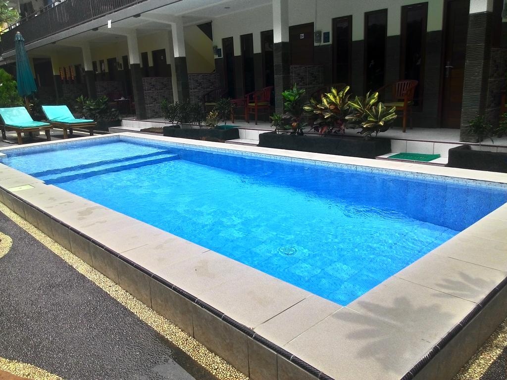 Jenny Bunker Homestay Kuta Lombok Buitenkant foto