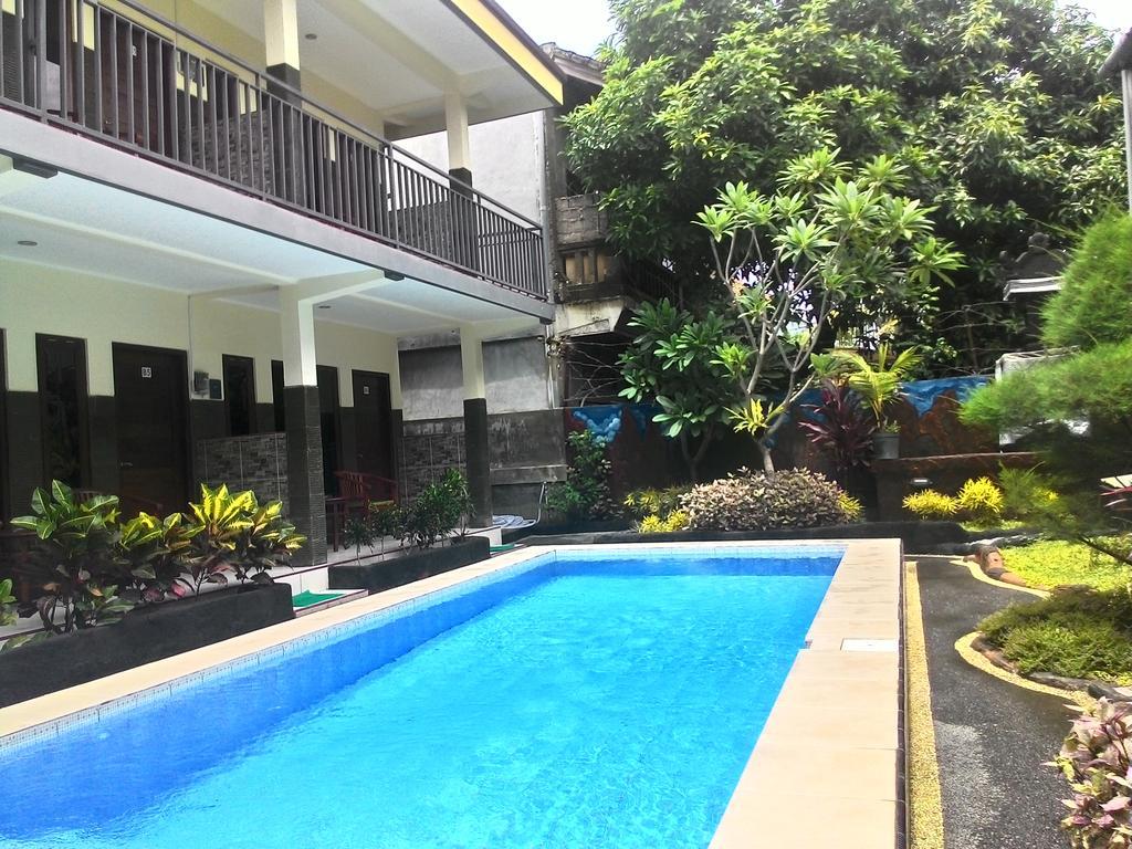 Jenny Bunker Homestay Kuta Lombok Buitenkant foto