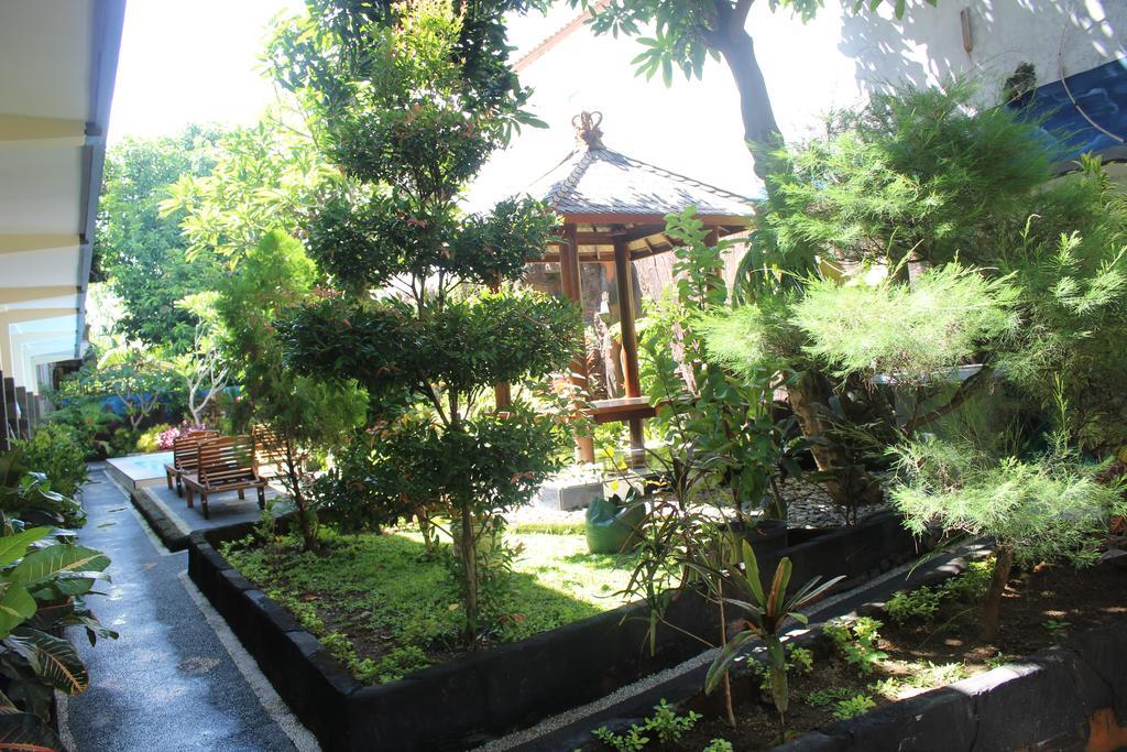 Jenny Bunker Homestay Kuta Lombok Buitenkant foto