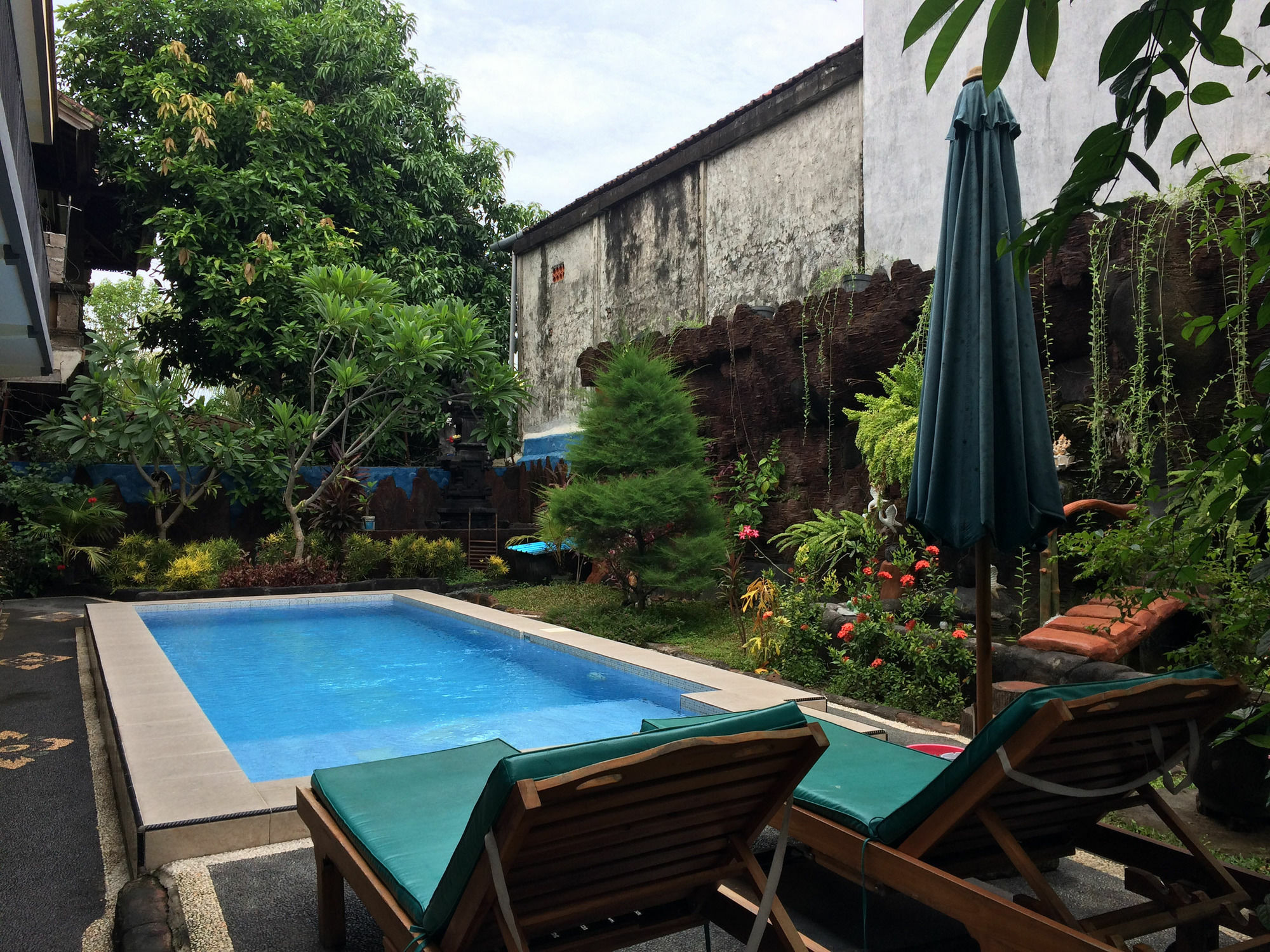 Jenny Bunker Homestay Kuta Lombok Buitenkant foto